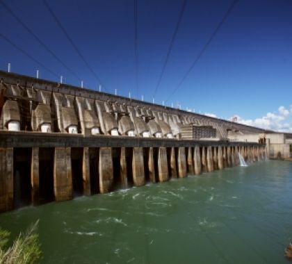 Com 1,025 milhão de turistas, Itaipu bate recorde de visitação em 2019