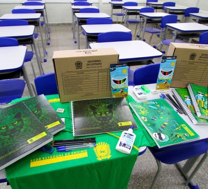 Uniformes e materiais escolares serão entregues no início das aulas em MS