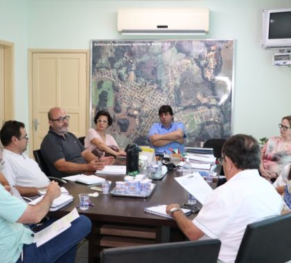 Prefeito e secretários debatem ações contra o coronavírus em Bonito