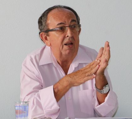 Prefeito de Bonito reduz o próprio salário, do vice e de cargos comissionados