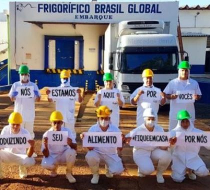 Frigorífico em Guia Lopes da Laguna dá férias coletivas após confirmação de coronavírus