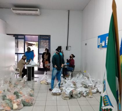 Educação entrega segunda etapa de Kits Merenda para alunos das escolas municipais de Bonito