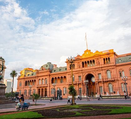 Buenos Aires reabre a turismo nacional e internacional com testes anticovid-19