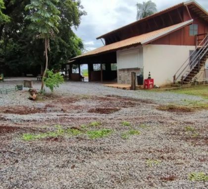 Prefeitura promove ação de limpeza na Gruta do Lago Azul em Bonito