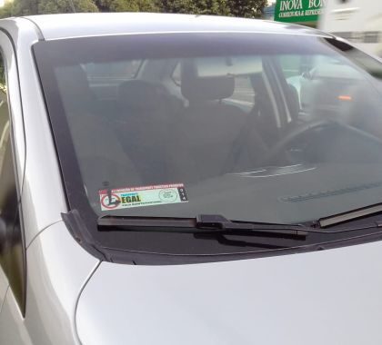 ATTB lança adesivo para o transporte turístico de Bonito