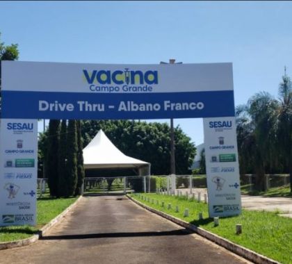 Centro de Convenções Albano Franco começa a ser preparado para realizar vacinação contra a Covid-19