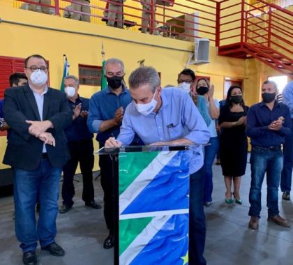 Presidente da ALEMS enfatiza desenvolvimento de MS durante lançamento de obra