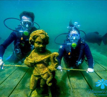Nascente Azul vira museu subaquático em Bonito