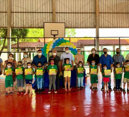 Kit de educação sanitária está sendo entregue para alunos das escolas municipais de Bonito para prevenir o coronavírus