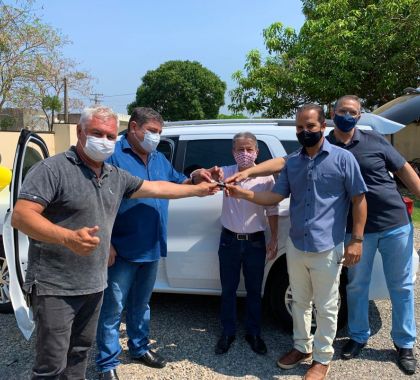 Associação Pestalozzi de Bonito ganha carro 0 km