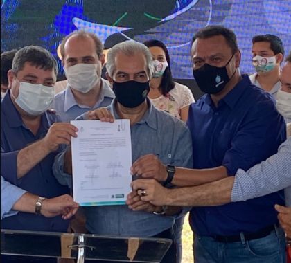 Governo e Sanesul autorizam importantes obras de saneamento em Bonito