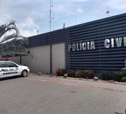 Jovem de 22 anos morre após colisão entre motos e condutor bêbado é detido em Bonito