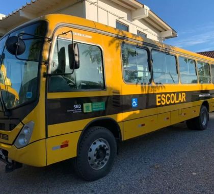 Ônibus escolar doado pelo Estado vai atender crianças na região do La Lima em Bonito