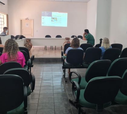 Equipe do IBGE discute realização do Censo 2022 em Bonito