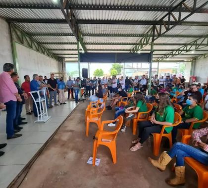 Governo autoriza Festival de Pesca e construção de quadra coberta de escola em distrito de Bonito