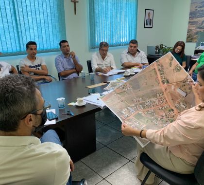 Prefeitura de Bonito realiza reunião sobre regularização no loteamento do Misael