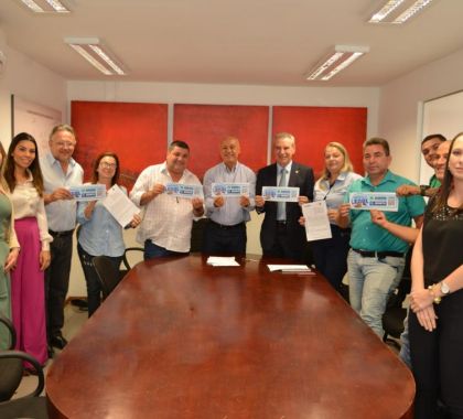 Prefeitura de Bonito e AGEMS firmam parceria inédita para desburocratizar transporte turístico