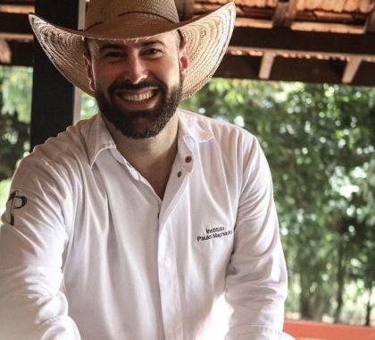 Chef  Paulo Machado apresenta menu pantaneiro em São Paulo