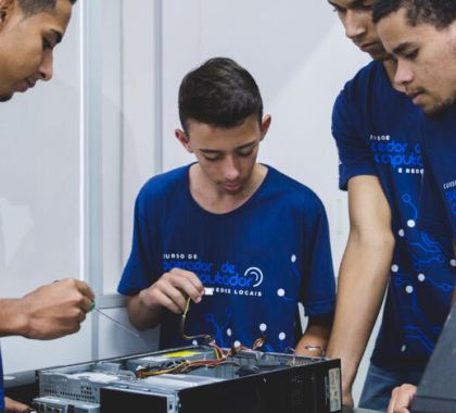 Inscrições para cursos de operador e vendedor de computadores estão abertas em Bonito