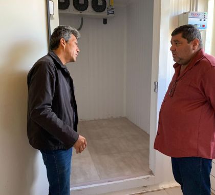 Prefeitura entrega câmara fria para o Centro de Zoonoses de Bonito
