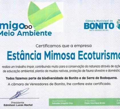 Passeio de cachoeiras em Bonito recebe título de Amigo do Meio Ambiente