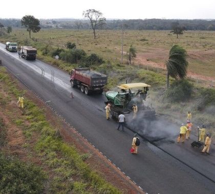 Reimplantação asfáltica na MS-382, em direção a Bonito, garante rodovia de alto padrão