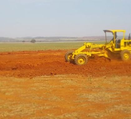 Trabalho de conservação de solo na Fazenda América deve finalizar na próxima semana