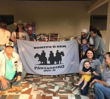 Cavalgada de Bonito realiza entrega de R$ 21 mil arrecadados para instituições
