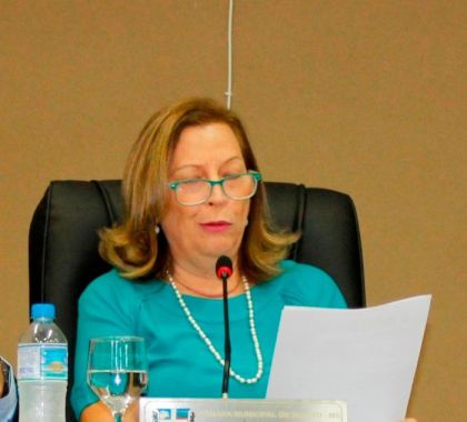 Vereadora de Bonito solicita treinamento de primeiros socorros a motoristas de ambulâncias e transporte escolar